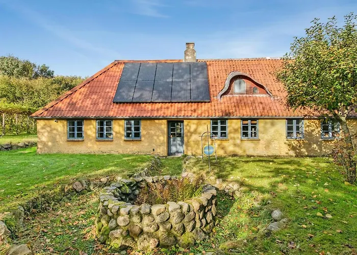 Апартаменты In With Wifi Обенро